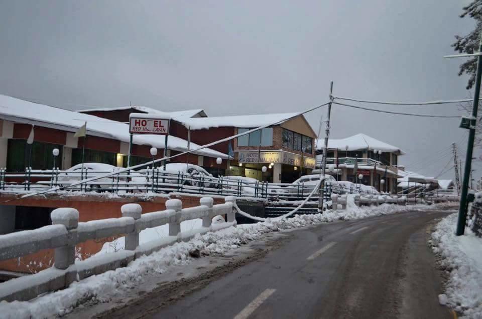 Hotel Red Himalayan 穆里 外观 照片